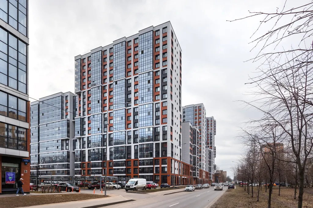 ВАН ГОГ у метро с парковкой — ЦЕНТР, мосты рядом — евро2 квартира