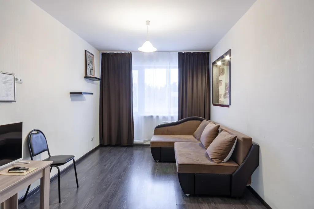 Уютная квартира в 10 мин. ходьбы — аренда посуточно в Емельяново