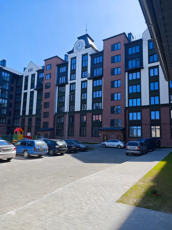 Уютная квартира в новом ЖК — аренда посуточно в Гурьевск