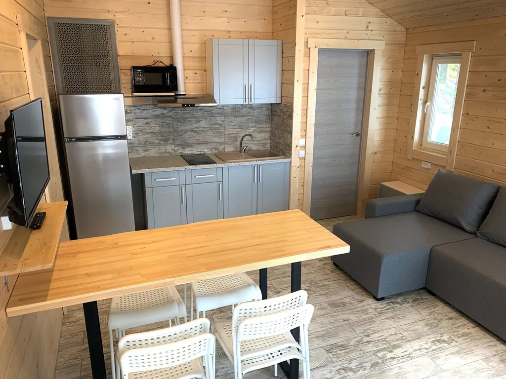 Коттедж Дом на скале — Мережнаволок