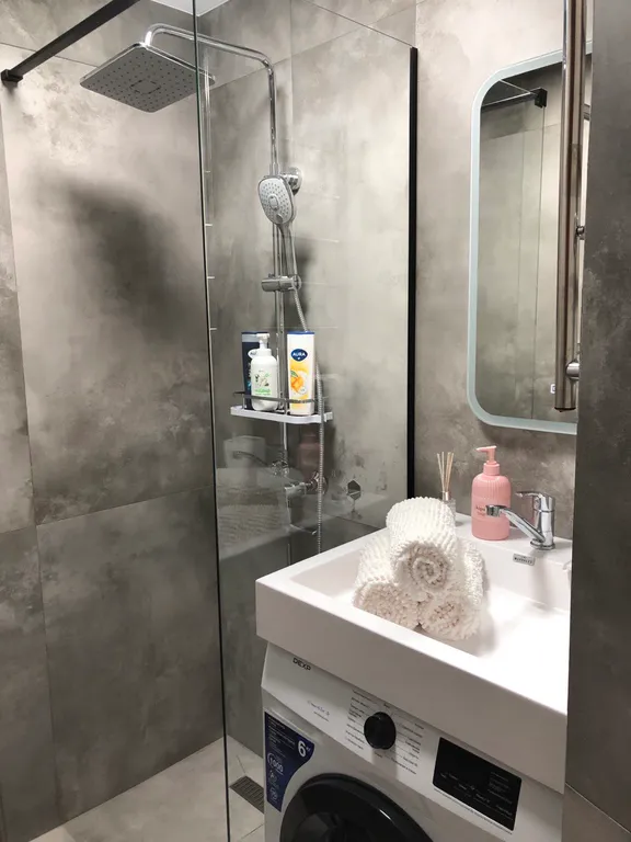 Чистая однокомнатная квартира на Элеконде