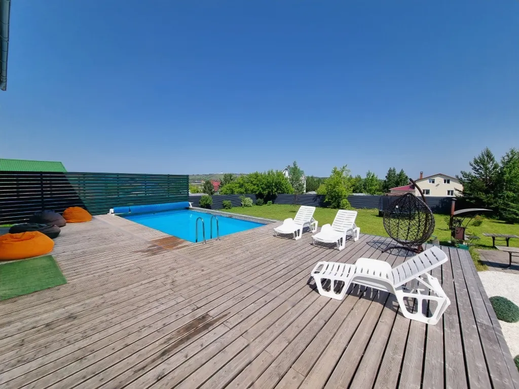 Коттедж с бассейном, баней, беседкой для больших компаний