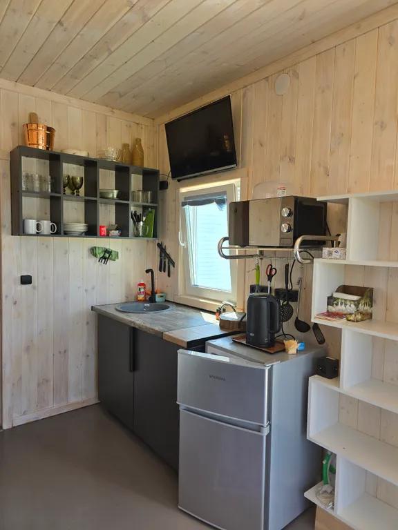 Коттедж Дом-студия Атмосфера с панорамой Азовского моря — Кучугуры