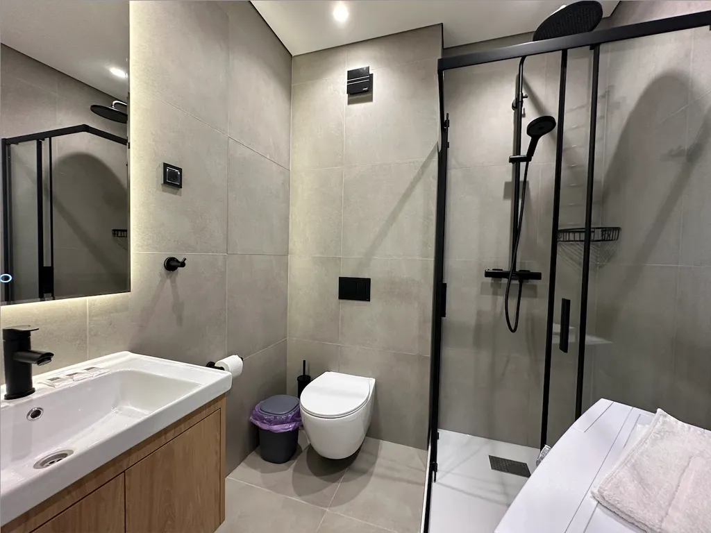 Апартамент с отдельной спальней ls-diamond green с 13 этажа