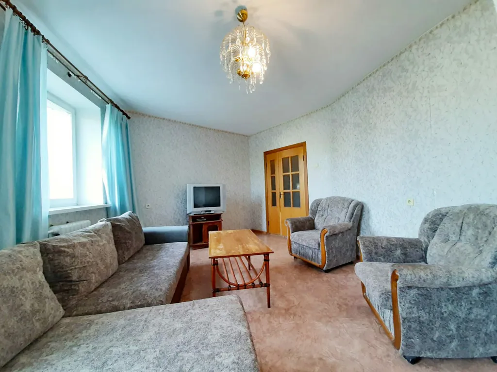 3-комнатная на площади Ленина