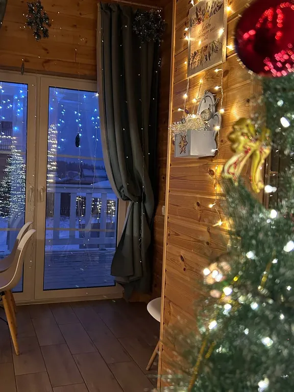 Семейный коттедж у озера