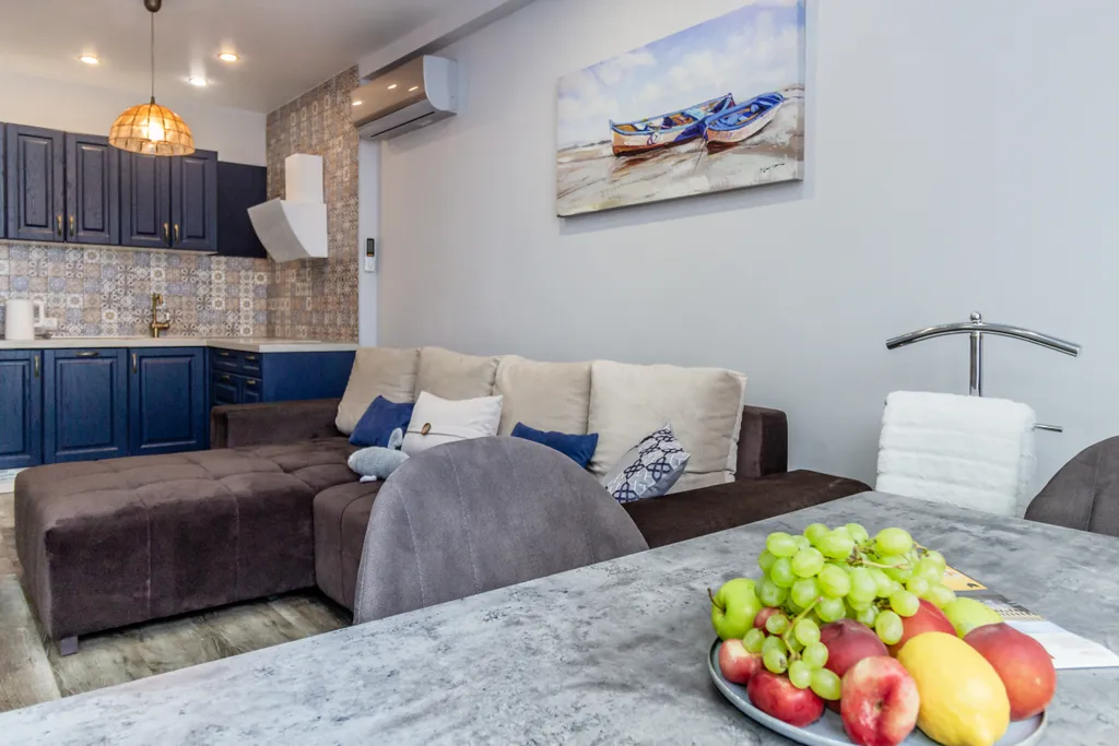 Апартаменты в клубном доме
 «Резиденция Максим»