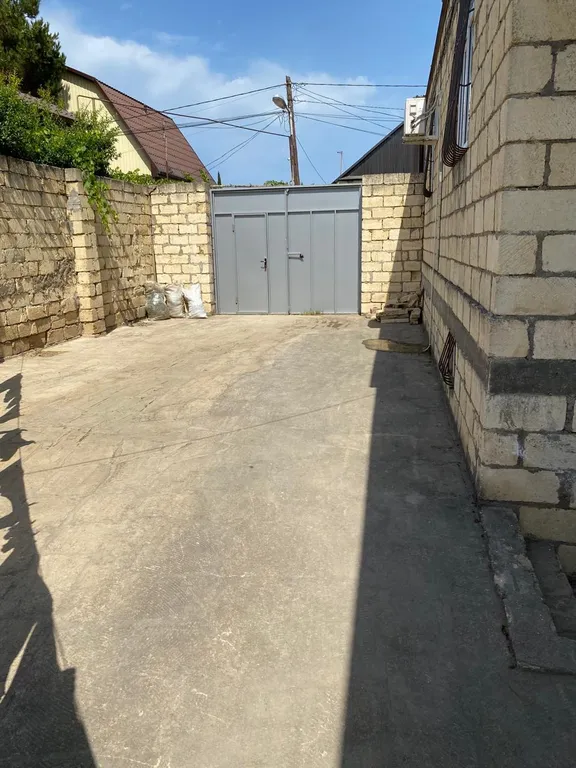 Уютная дача на берегу моря