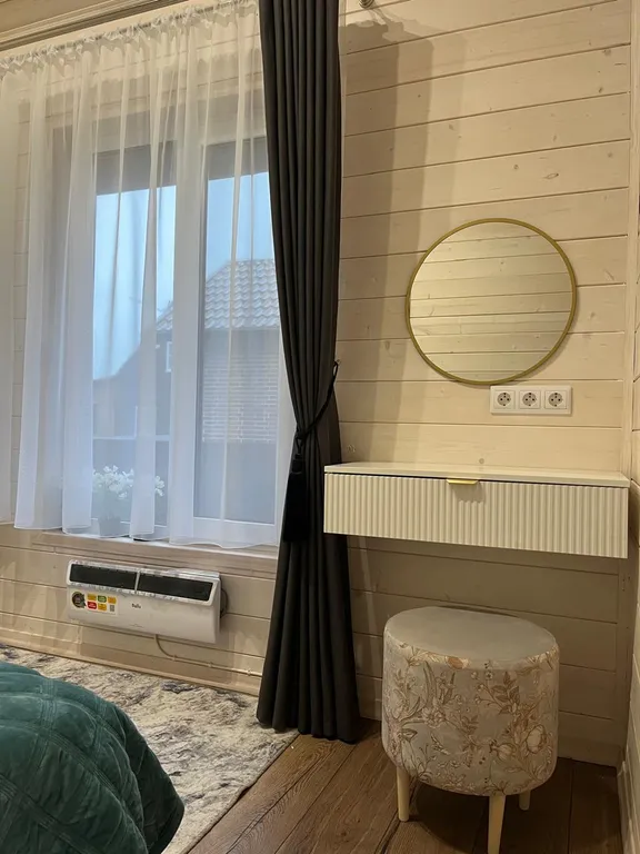 Семейный дом с чаном у леса, у нас есть баня.