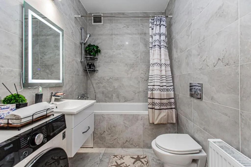 1-ком квартира Bayhouse в ЖК Абай 130 для 5-х  гостей