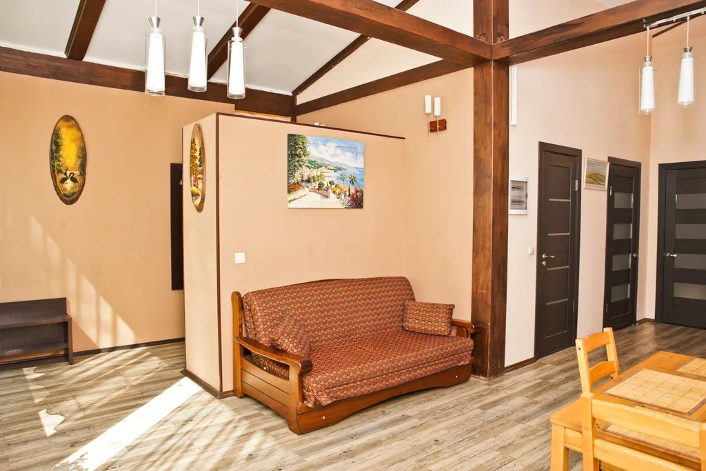 Трехкомнатный коттедж с верандой