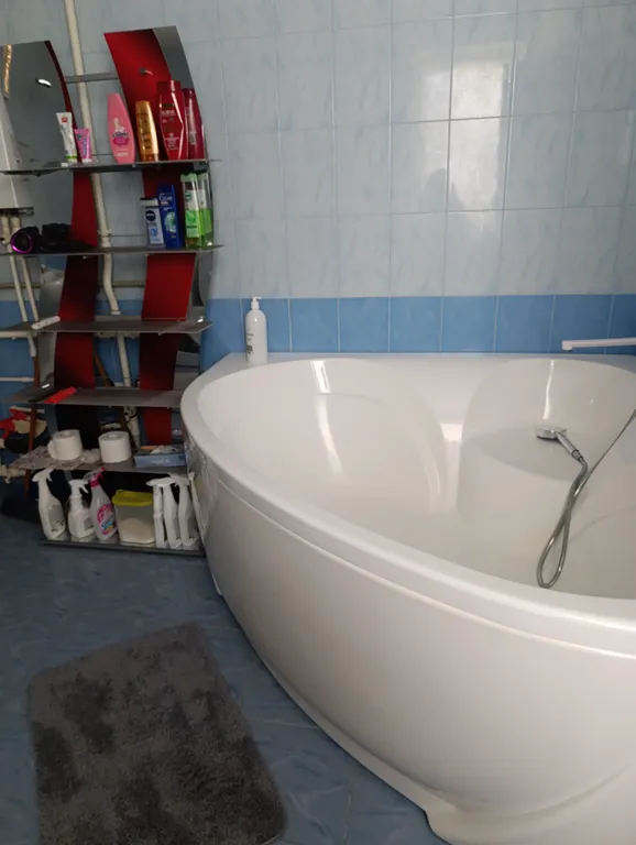 Целый этаж в доме в 500 метрах от трассы М4 Дон