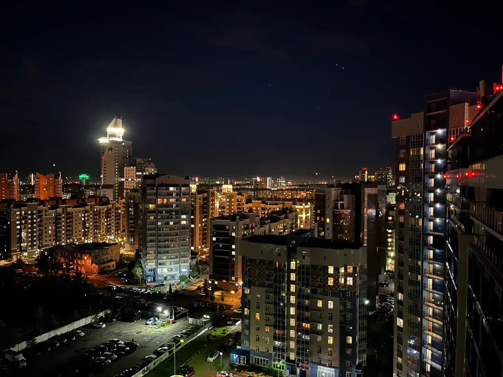 Квартира Уютная квартира напротив трц планета — Красноярск