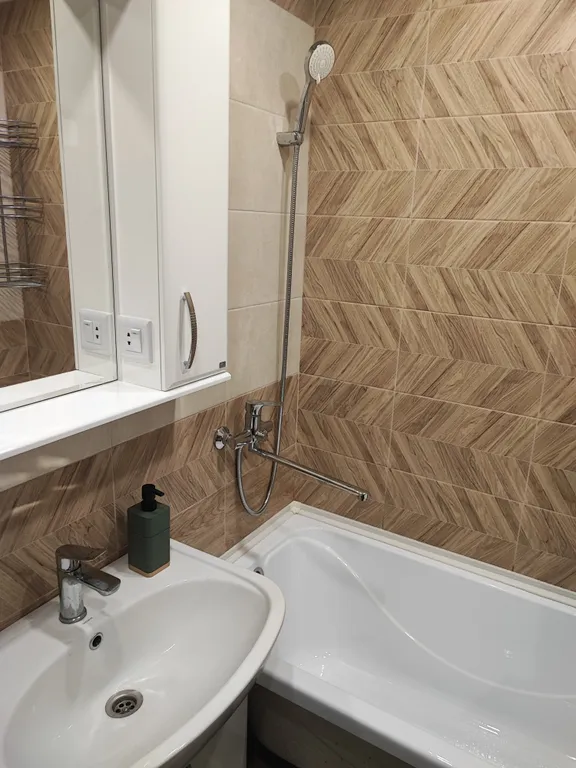 Двушка в центре, с дистанционным заселением