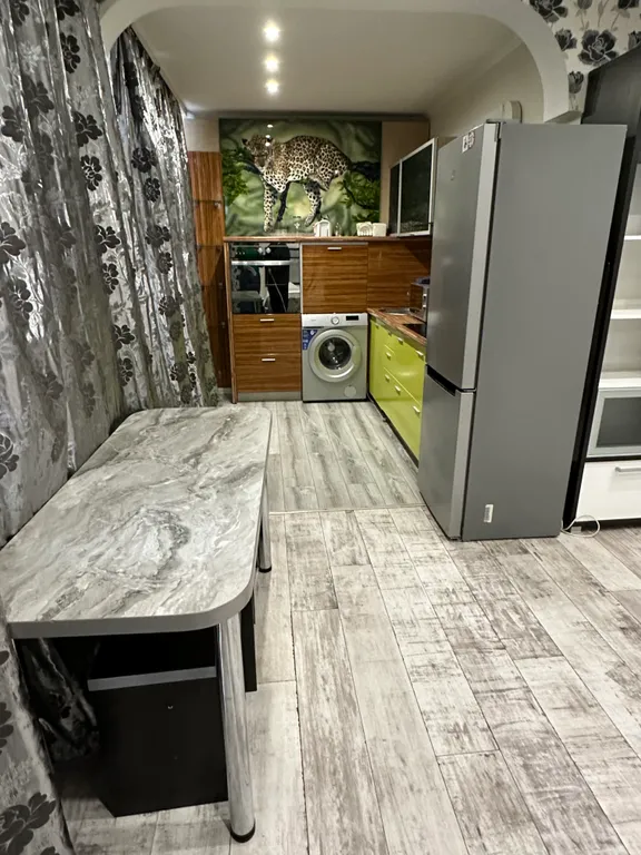 Просторная студия, перепланированная из двухкомнатной квартиры