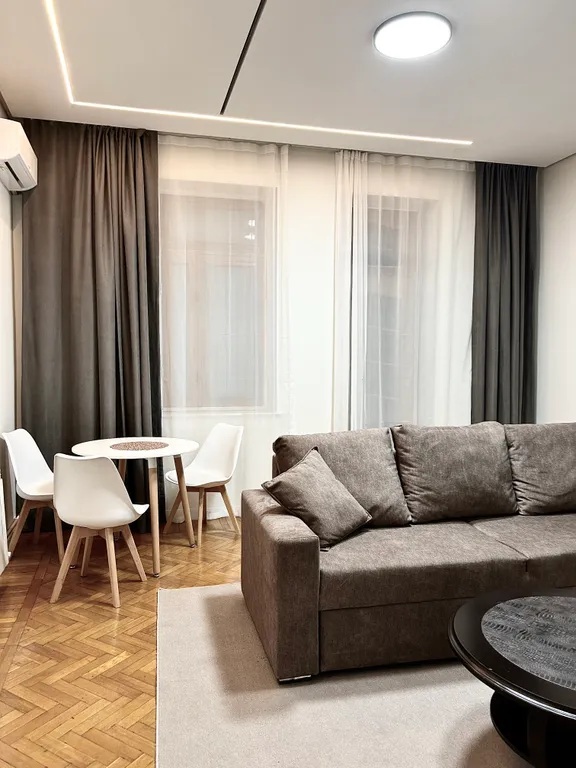 Квартира 2х комнатная  рядом с бульваром и Старым городом — аренда посуточно в Баку