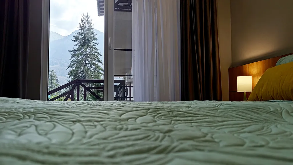 Студия с персональным выходом к шезлонгам - и вы любуетесь горами