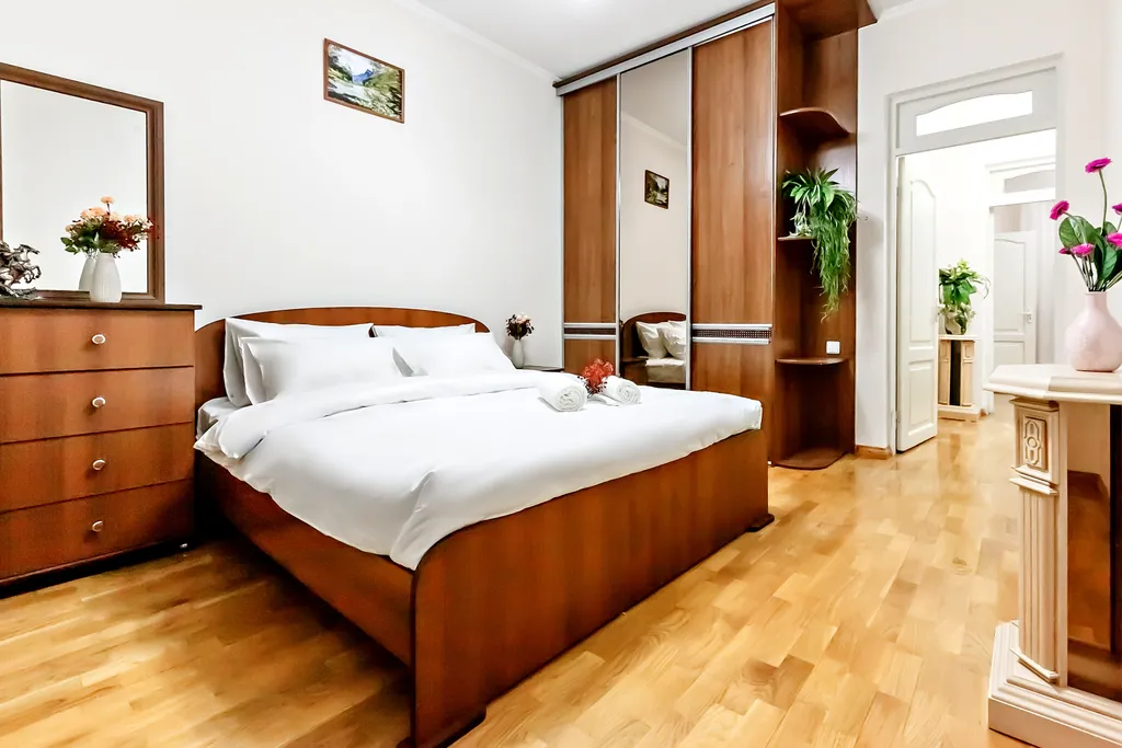 5-комнатная Квартира — аренда посуточно в Домбай