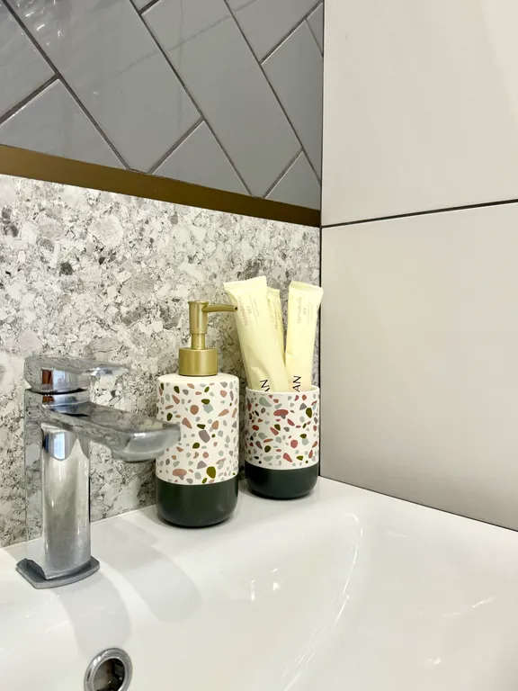 Современные 2х комнатные апартаменты у моря