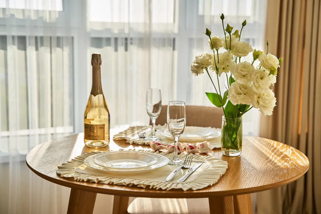 Квартира Апартаменты на первой линии у моря с бассейном Лифт Свежий ремонт — Севастополь