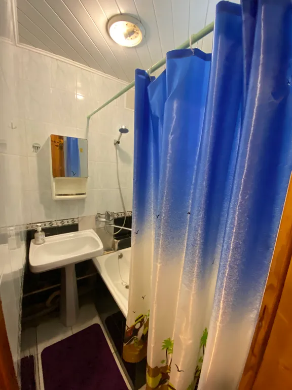 Скромная 2-комнатная квартира рядом с новым пляжем Кристалл