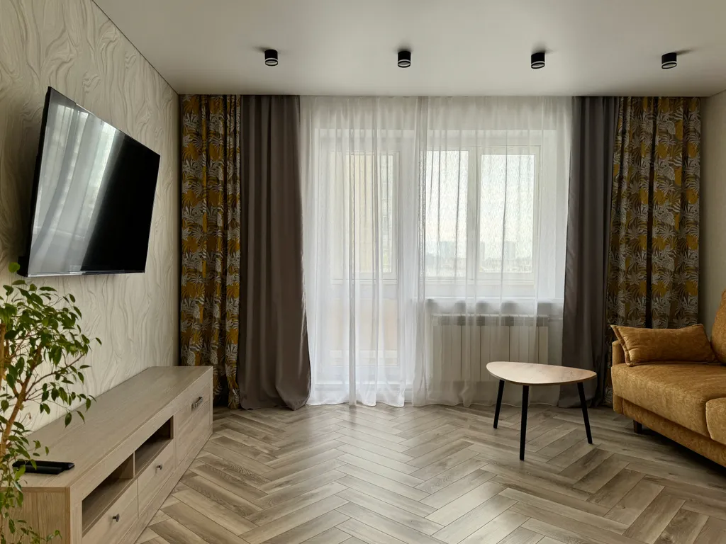 Просторная квартира рядом с ТРЦ Планета