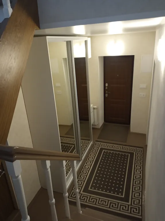 Уютный домик с отдельным двором в тихом районе города