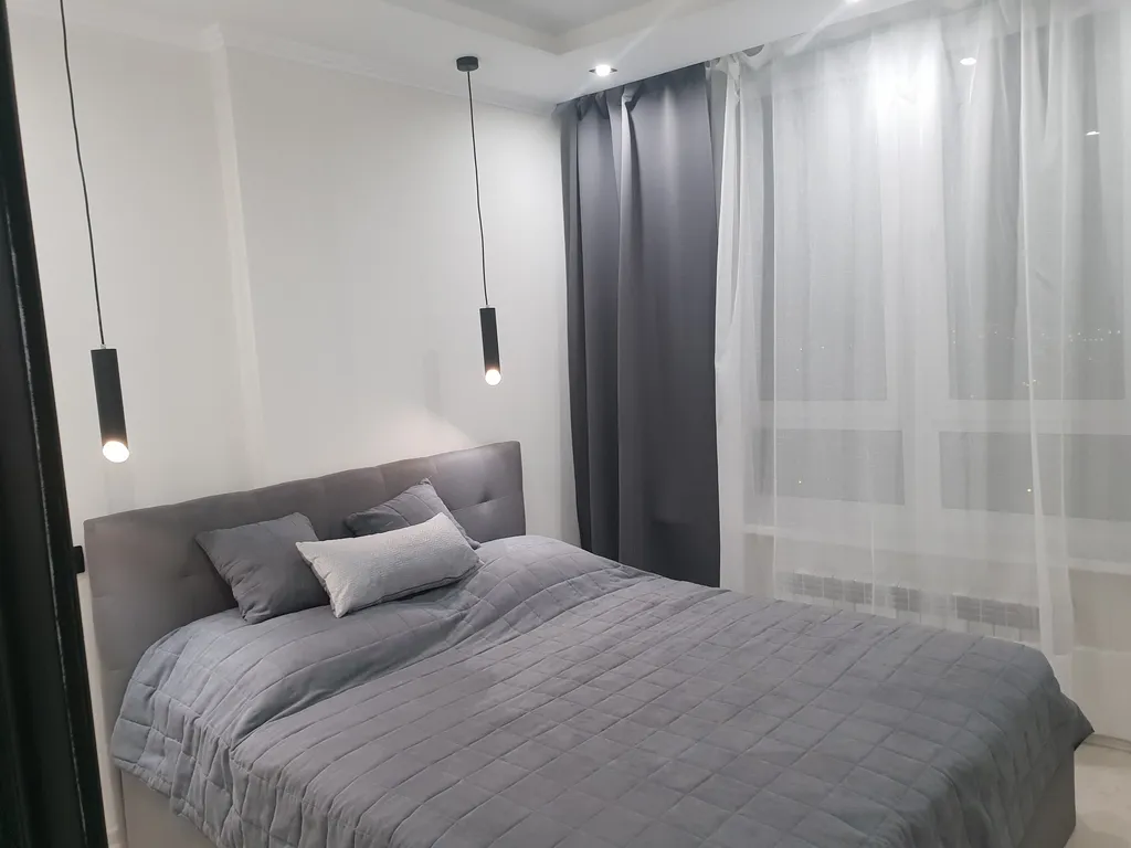 Уютная новая квартира с панорамными окнами