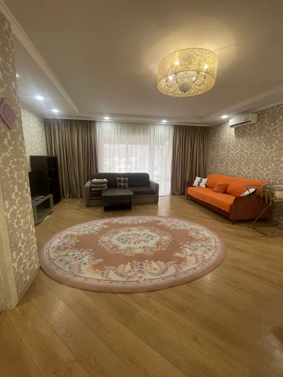 Уютный дом с видом на горы