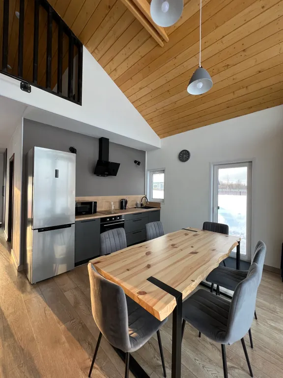 Барнхаус у озера