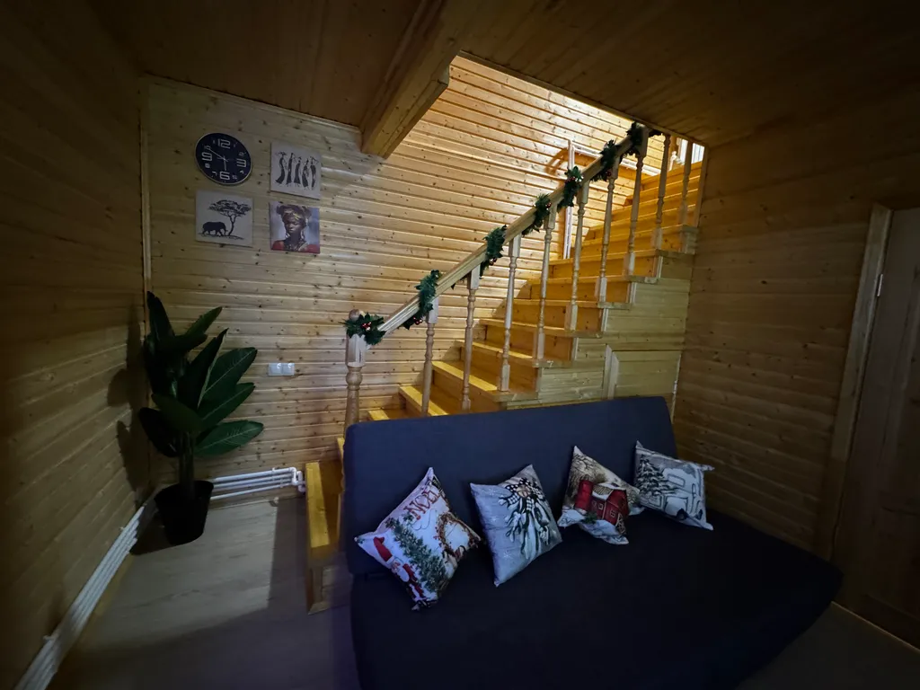 Уютный дом с сауной, своим лесом, рядом с Клином