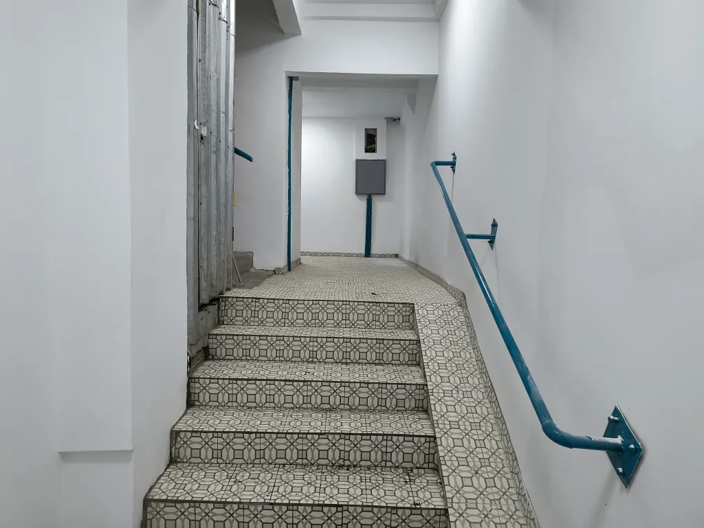 Apt у центрального стадиона