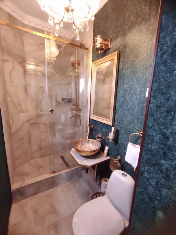 Малый пентхаус с бассейном