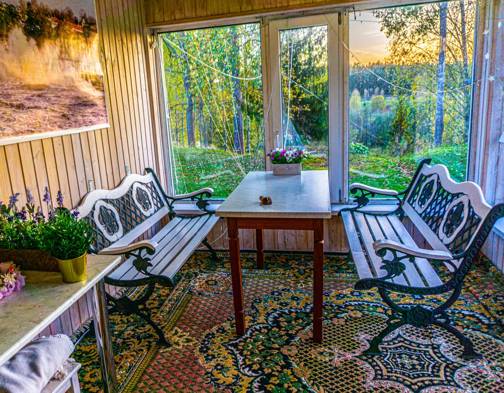 Коттедж Уютный коттедж на берегу реки — Волхов