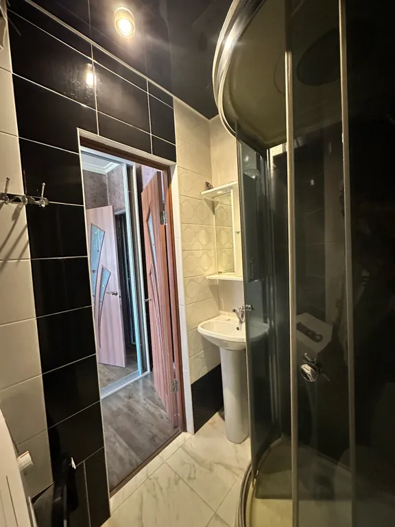 Квартира Квартира Апартамент с видом на море, закрытая территория, парковка, бассейн — Севастополь