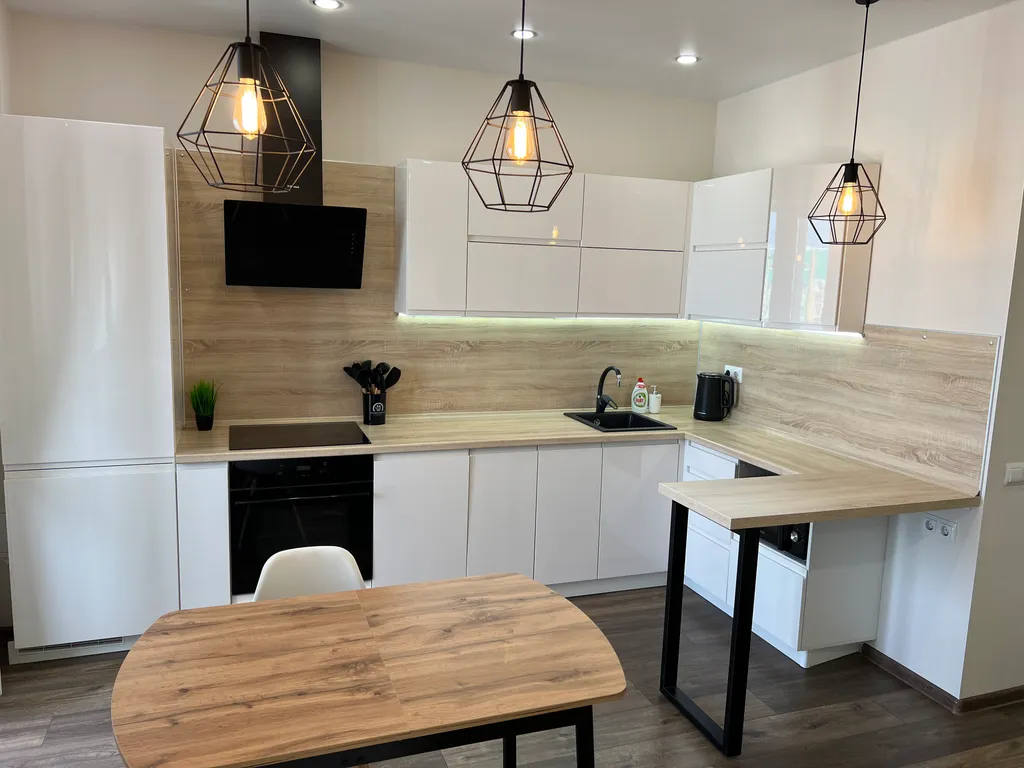 Квартира возле ТЦ Макси