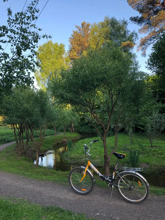 Большая комната на 2-ом эт. деревянного дома