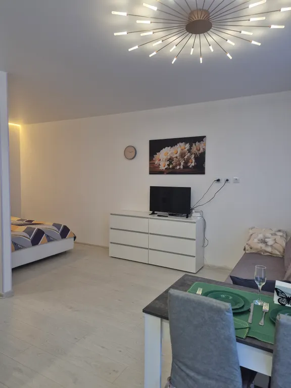 Квартира у воды