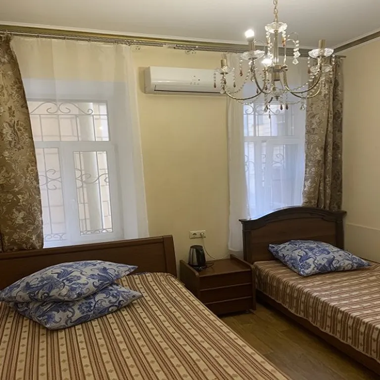 Комната — аренда посуточно в Санкт-Петербург