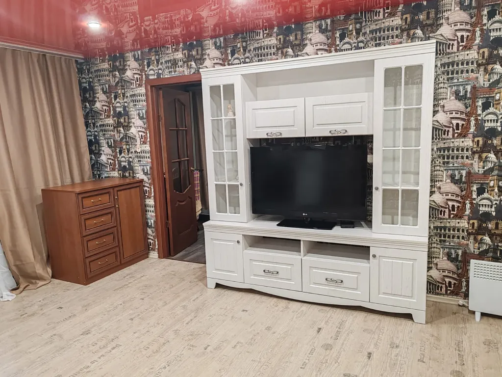 Двухкомнатная квартира недалеко от жд вокзала