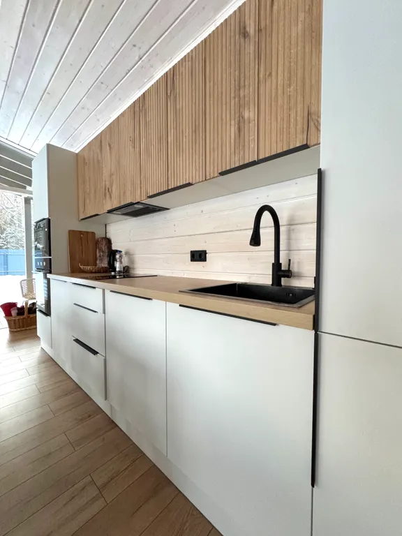 Коттедж Уютный дом на опушке леса с баней и сибирским банным чаном — Москва