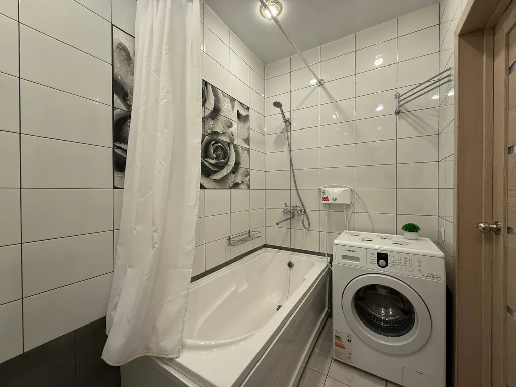 Квартира Просторная квартира в центре — Новосибирск