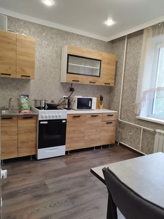 Уютная квартира рядом с автовокзалом — аренда посуточно в Старый Оскол