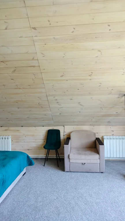 Апартаменты Романтика с панорамным окном в мансарде дома