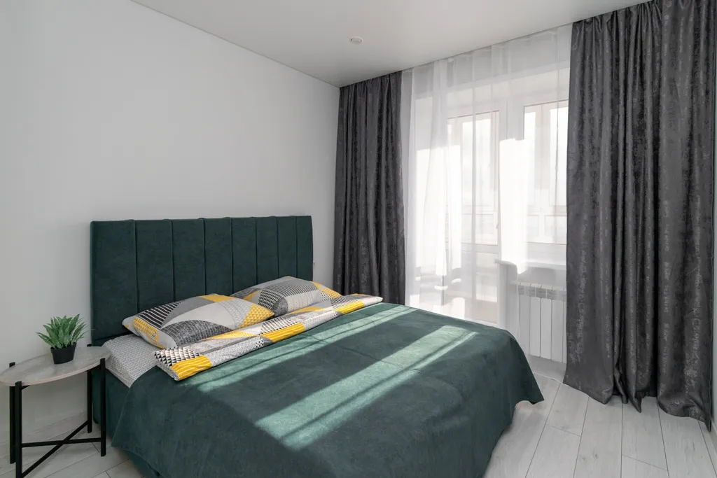 День Ночь - шикарная изюминка Purple в тихом центре