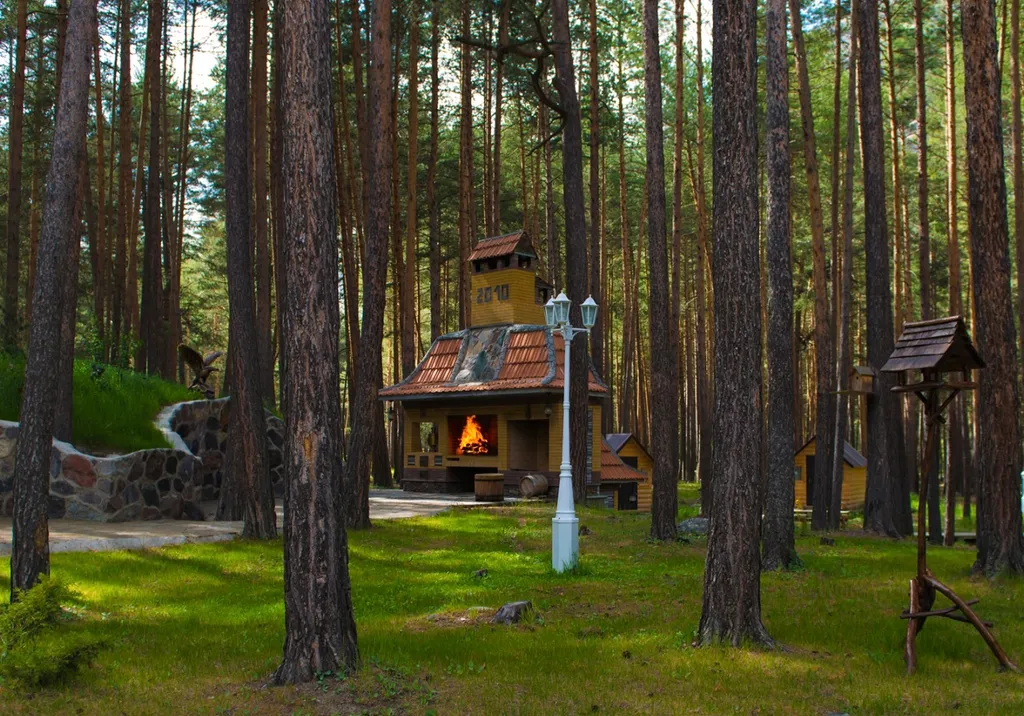 Домик из бруса в сосновом бору