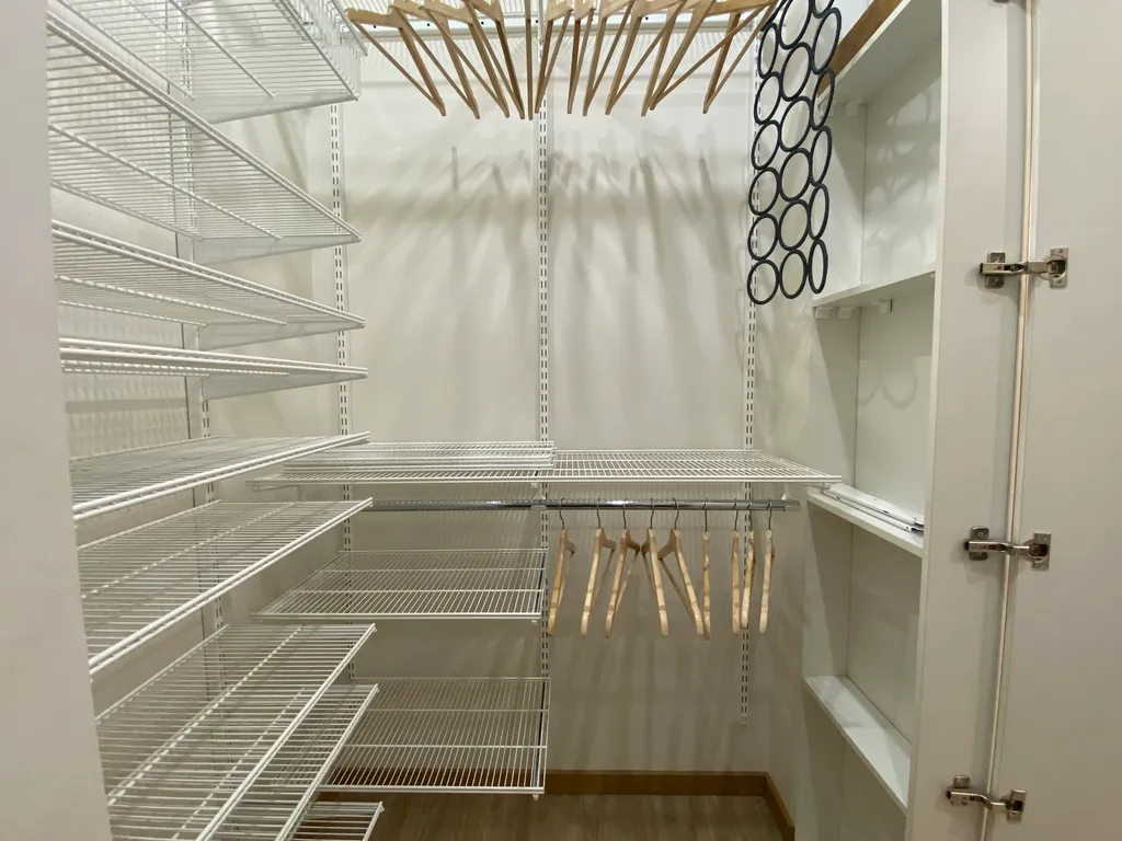 Трёхкомнатная семейная квартира с детской комнатой