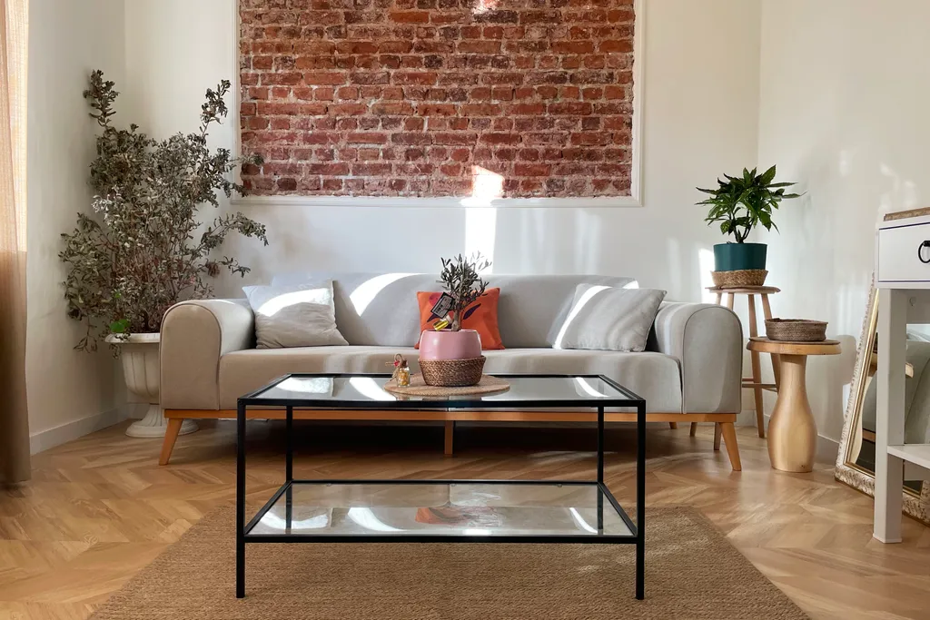 Beautiful 2br and 2toilet balcony apt 8 min by metro