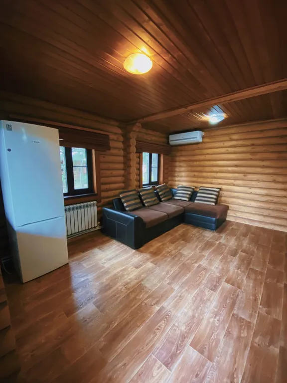 Коттедж в сосновом бору на берегу реки