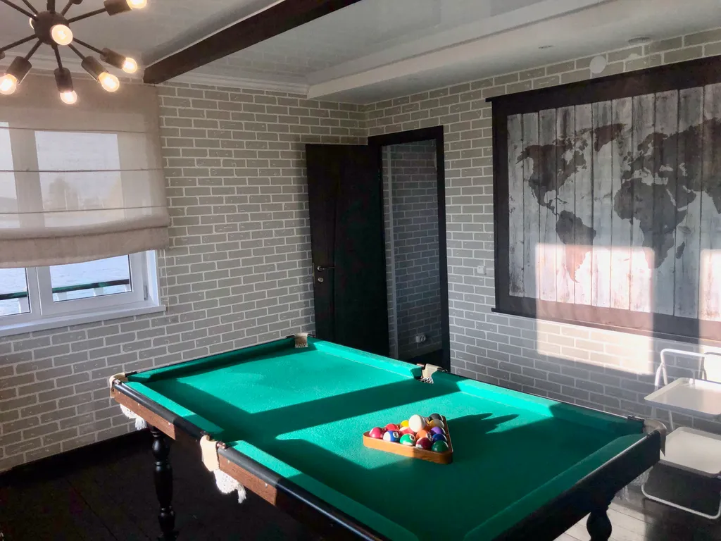 Дом на берегу озера